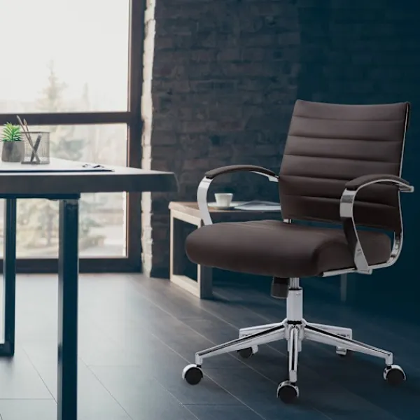 BellaFurn Kontorsmöbler>Ergonomisk kontorsstol, kontorsstol - Justerbar komfort, Chrome -look -ram | Material: Artificial Leather Color: Brown