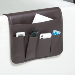 Stolar>PU Läder Soffa Armstödsorganisatör, Vattentät Fjärrkontrollhållare för Vilstol Soffa för Tidning, Fjärrkontroll, Telefon, Ipad, Böcker (brun)